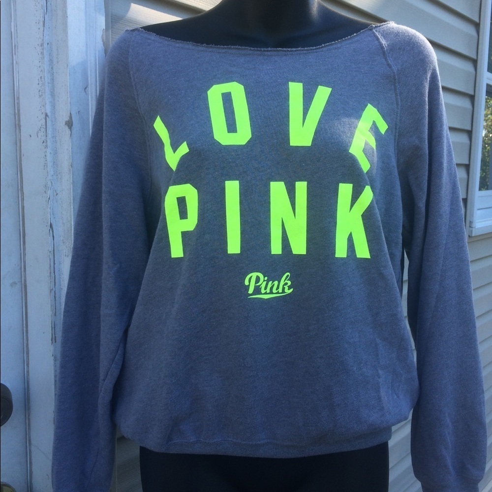 🔥🌷🥀🌸🌺🥀pink Victoria secret sweatshirt 🌹🌷